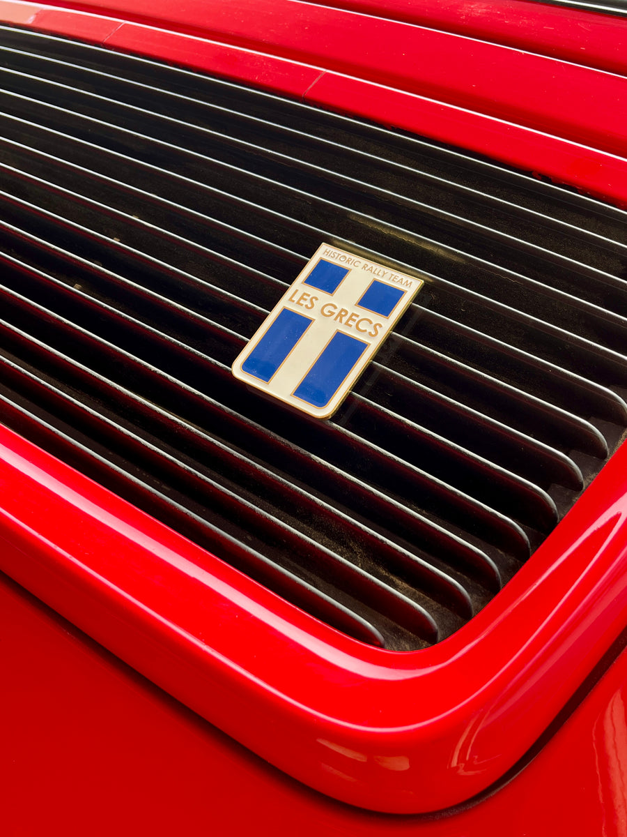 Les Grecs Grilles Badge